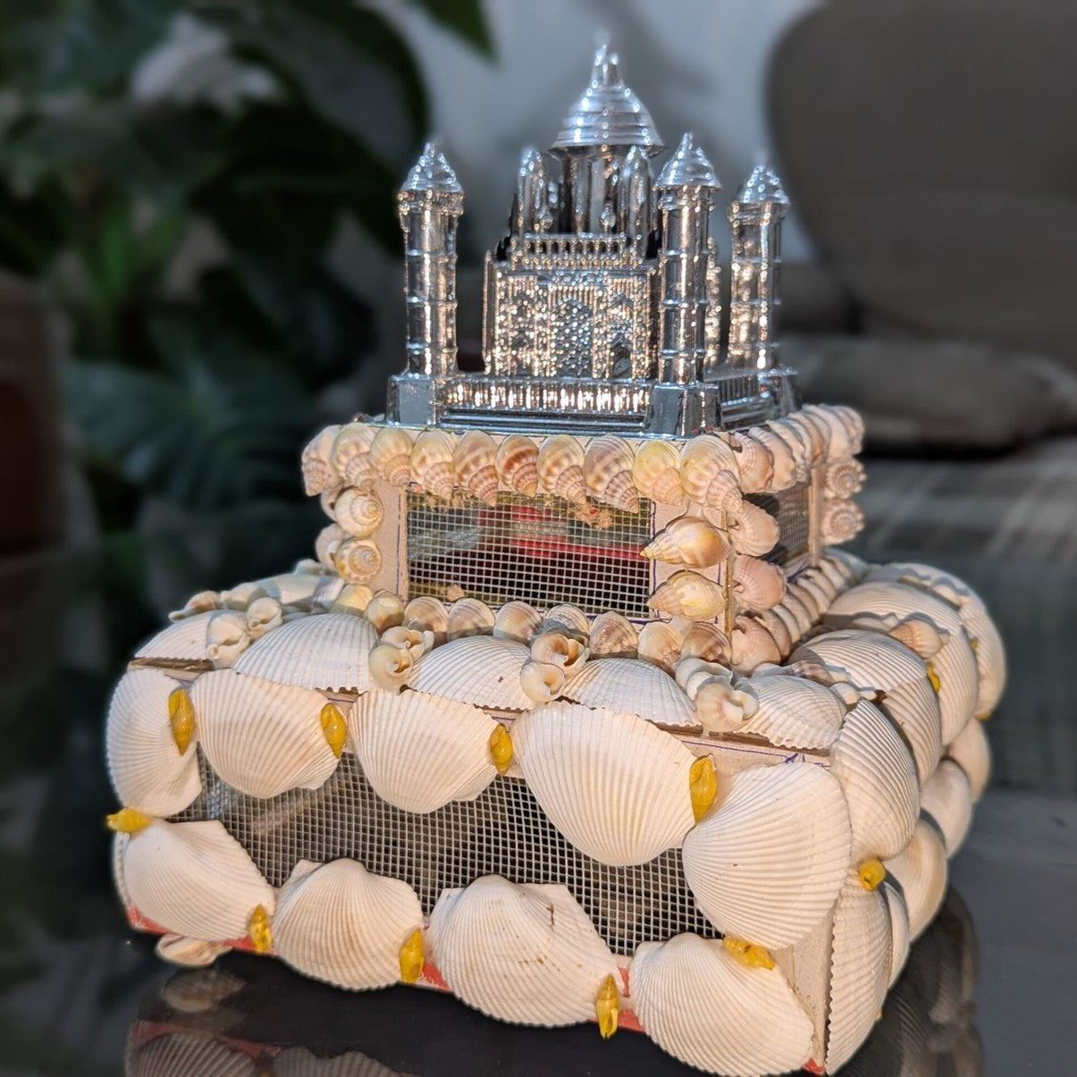 Taj Mahal shaped decorative seashell lamp for home decor